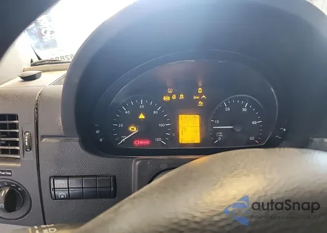 2018 Mercedes-Benz Sprinter 2500 High Roof V6 из США, поврежденный, VIN WD3PE8CD5JP598649